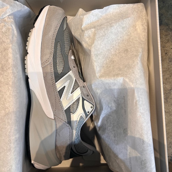 New Balance - M990GL6 - Picture 9 of 11